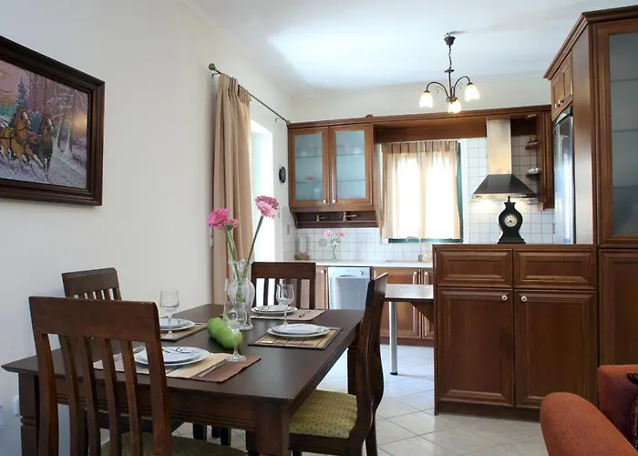 Casa Serenata Pinakokhorion